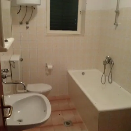 Apartments Eskinja 아파트 *