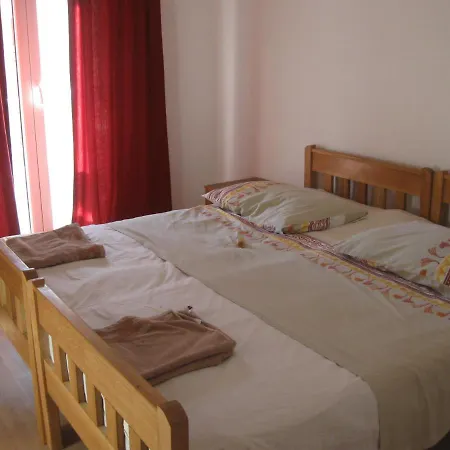 Apartments Eskinja