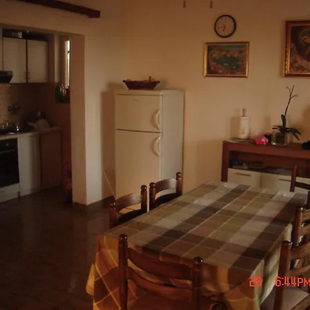 Apartments Eskinja Apartment Sveti Filip i Jakov